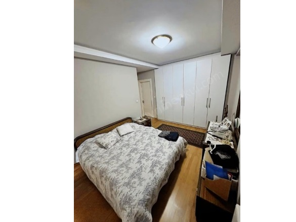 Kozyatağı Mah. Kadıköy Satılık Daire |  3+1 Oda | 140M2 20.000.000Tl  Krediye Uygun  | 1. Kat | Merkezi Isınma(Pay Ölçer) | 1 Banyo Resim-5