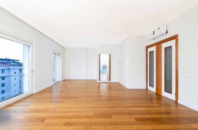 Erenköy Mah. Kadıköy Satılık Daire |  4+2 Oda | 310M2 33.950.000Tl | 9. Kat | Merkezi Isınma(Pay Ölçer) | 2 Banyo Resim-4