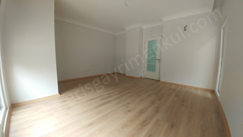 Kozyatağı Mah. Kadıköy Satılık Daire |  3+1 Oda | 115M2 13.450.000Tl  Krediye Uygun  | Yüksek Giriş | Doğalgaz(Kombi) | 1 Banyo | 3 Yatak Odası Resim-2