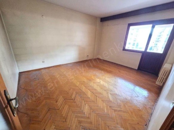 Bostancı Mah. Kadıköy Satılık Daire |  3+1 Oda |11.850.000Tl | 3. Kat | Merkezi Isınma | 1 Banyo | 3 Yatak Odası Resim-4