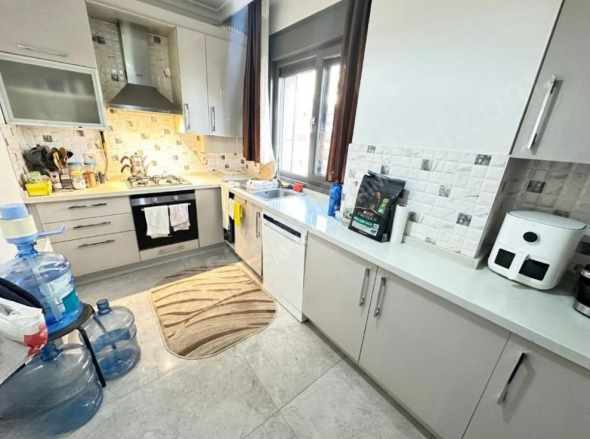 istanbul Kadıköy Suadiye De Nezih Konumda Yeni Binada Ebeveynli 3+1 Satılık Daire Mah