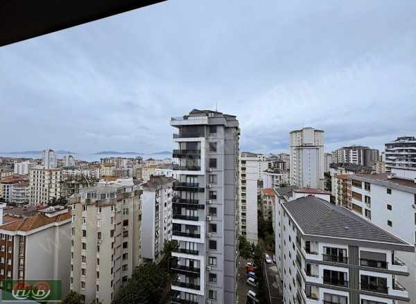 istanbul Kadıköy Bostancı Da Deniz Manzaralı Mükemmel Konumda 3+1 Satılık Daire Mah