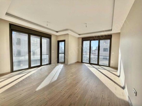 Suadiye Mah. Kadıköy Satılık Daire |  3+1 Oda | 120M2 22.950.000Tl  Krediye Uygun  | 7. Kat | Yerden Isıtma | 2 Banyo Resim-2