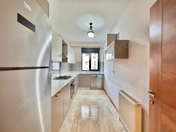 Suadiye Mah. Kadıköy Satılık Daire |  3+1 Oda | 125M2 21.750.000Tl  Krediye Uygun  | 1. Kat | Merkezi Isınma(Pay Ölçer) | 2 Banyo | 3 Yatak Odası Resim-5