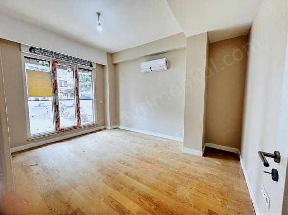 Kozyatağı Sıfır Binada Giriş Satılık Daire Yerden Isıtma 2+1 Kadıköy Mah