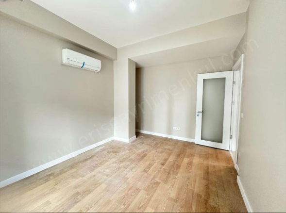 Kozyatağı Mah. Kadıköy Satılık Daire |  2+1 Oda | 65M2 9.940.000Tl  Krediye Uygun  | Giriş Katı | Yerden Isıtma | 1 Banyo | 2 Yatak Odası Resim-3