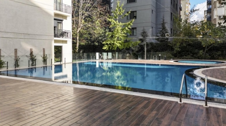 Suadiye Mah. Kadıköy Satılık Daire |  3+1 Oda | 135M2 28.000.000Tl  Krediye Uygun  | 16. Kat | Yerden Isıtma | 2 Banyo Resim-3