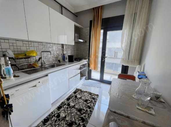 istanbul Kadıköy Göztepe Rıdvpaşada 2019 Yapımı 93M² Net 3+1 Satılık Daire Mah