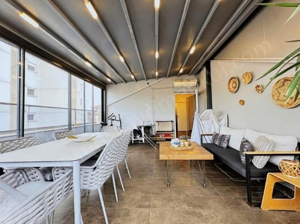 Caddebostan Mah. Kadıköy Satılık Daire |  4+1 Oda | 230M2 33.500.000Tl  Krediye Uygun  | 9. Kat | Doğalgaz(Kombi) | 3 Banyo Resim-2