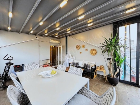 Caddebostan Mah. Kadıköy Satılık Daire |  4+1 Oda | 230M2 34.950.000Tl  Krediye Uygun  | 9. Kat | Doğalgaz(Kombi) | 3 Banyo Resim-3