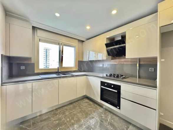 istanbul Kadıköy Suadiye Bağdat Cd Yakın Site Özellikli Binada 3+1 Satılık Daire Mah