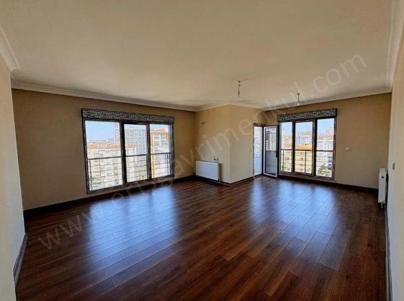 Göztepe Mah. Kadıköy Satılık Daire |  3+1 Oda | 135M2 23.500.000Tl  Krediye Uygun  | 11. Kat | Doğalgaz(Kombi) | 2 Banyo Resim-3