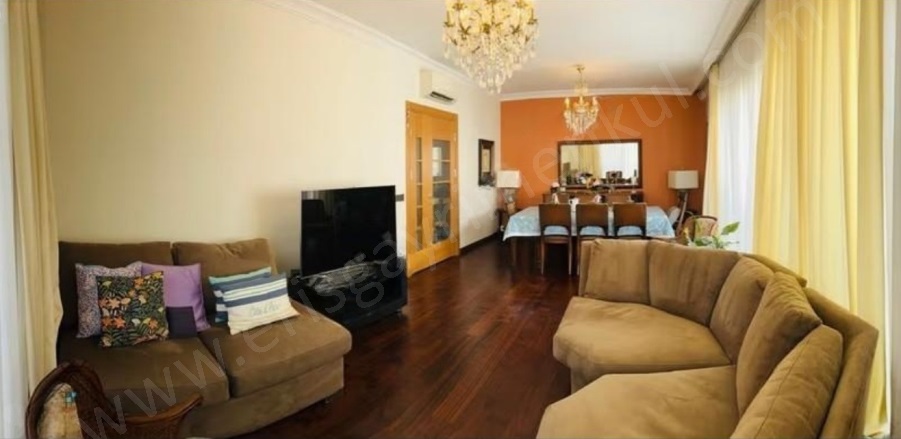 Erenköy Mah. Kadıköy Satılık Daire |  3+1 Oda | 130M2 23.500.000Tl  Krediye Uygun  | 8. Kat | Doğalgaz(Kombi) | 2 Banyo Resim-3