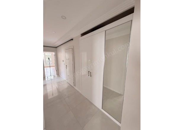 Bostancı Mah. Kadıköy Satılık Daire |  3+1 Oda | 110M2 15.250.000Tl  Krediye Uygun  | 2. Kat | Doğalgaz(Kombi) | 1 Banyo Resim-5