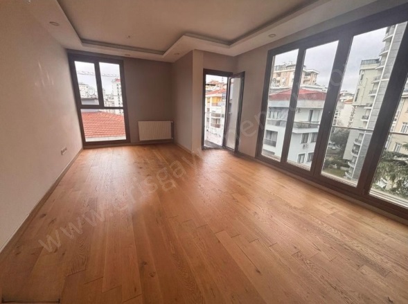 Kozyatağı Mah. Kadıköy Satılık Daire |  2+1 Oda | 93M2 14.250.000Tl  Krediye Uygun  | 7. Kat | Doğalgaz(Kombi) | 1 Banyo Resim-2