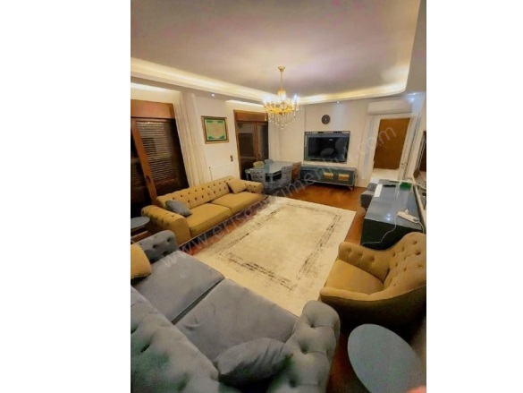 Kozyatağı Mah. Kadıköy Satılık Daire |  3+1 Oda | 118M2 14.500.000Tl | 9. Kat | Doğalgaz(Kombi) | 2 Banyo Resim-2