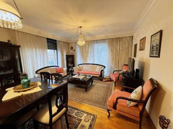 istanbul Kadıköy Erenköy De 3+1 Güney Batı 120M2 Satılık Daire Mah