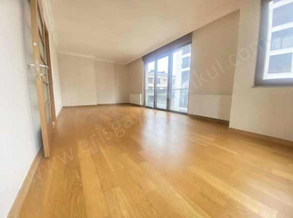 istanbul Kadıköy Suadiye Tonozlu Da 2+1 Genç Bina Satılık Daire Mah