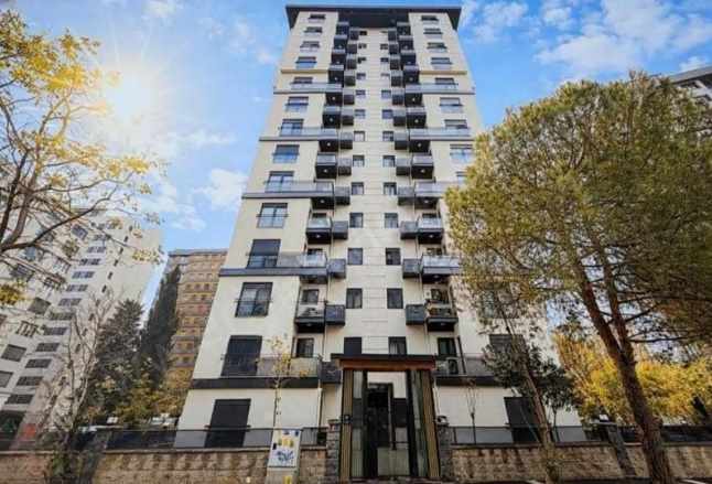 istanbul Kadıköy Kozyatağı Mah Minibüs Caddesine Yakın Eşyalı Satılık Daire 2+1