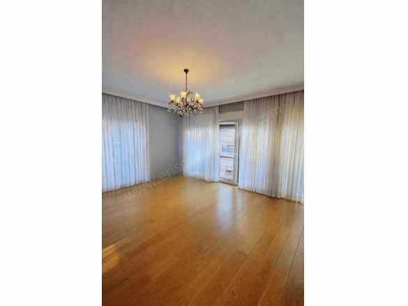 istanbul Kadıköy Şaşkınbakkal Bağdat Cad 2Dk Mesafede Lüks Satılık Daire Fırsat 2+1 Suadiye Mah