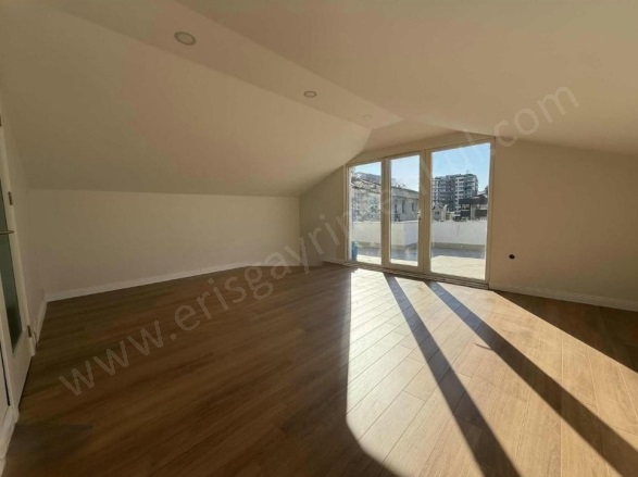 Bostancı Mah. Kadıköy Satılık Daire |  4+2 Oda |27.000.000Tl  Krediye Uygun  | 8. Kat | Doğalgaz(Kombi) | 2 Banyo Resim-5