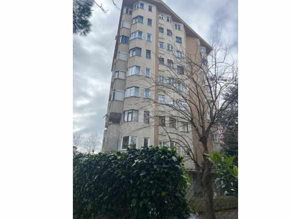 istanbul Kadıköy inönü Cd Mimari Dekorlu Ebeveyinli Balkonlu Satılık Daire 3+1 Sahrayıcedit Mah