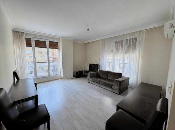 istanbul Kadıköy Genç Binada Atatürk Caddesine Yürüme Mesafesinde 2+1 Satılık Daire Sahrayıcedit Mah