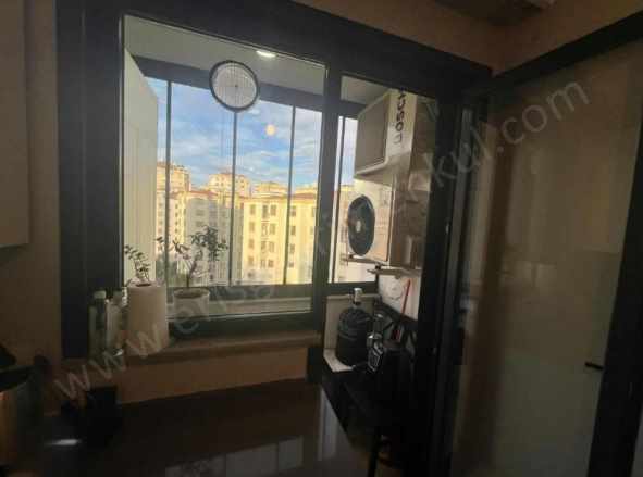 istanbul Kadıköy De 5 Yıllık 2+1 70M2 Kombili Balkonlu Arakatta Temiz Dair Satılık Daire Bostancı Mah