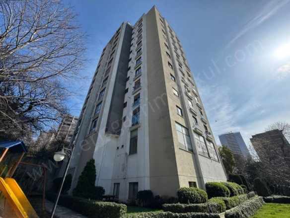 istanbul Kadıköy Sahrayıcedit 3+1 Ara Kat Satılık Daire Mah