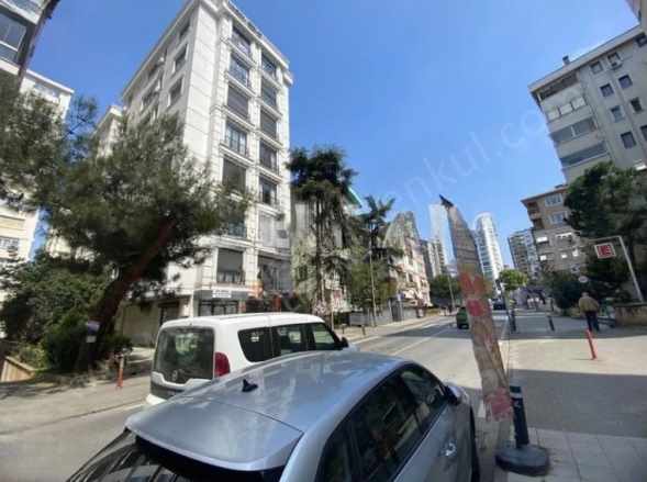 istanbul Kadıköy Kaptan Arifte Metro Yakını Masrafsız Ve Ferah 2+1 90M2 Satılık Daire Erenköy Mah