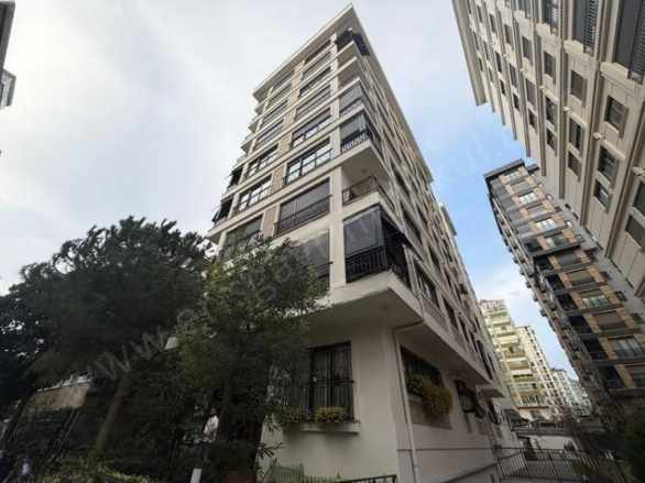 istanbul Kadıköy Bağdat Cd Yakın Çift Balkonlu Ebeveynli 108M2 3+1 Satılık Daire Erenköy Mah