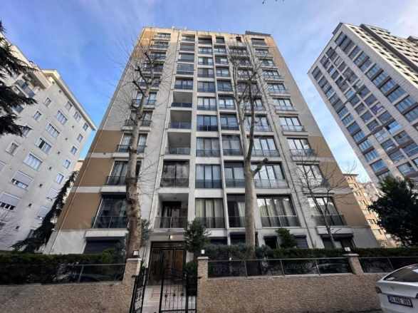 istanbul Kadıköy Erenköy De Marmaraya Çok Yakın Konumda Genç Binada 3+1 Balkonlu Satılık Daire Mah