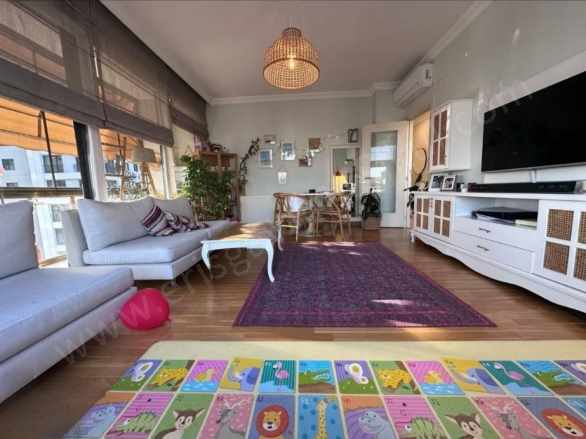 istanbul Kadıköy Erenköy De Marmaraya Çok Yakın Konumda Genç Binada 3+1 Balkonlu Satılık Daire Mah