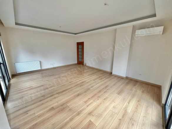 istanbul Kadıköy Erenköy De Alternatifsiz Marmaraya Yakın 135M2 3+1 Yeni Boş Satılık Daire Mah