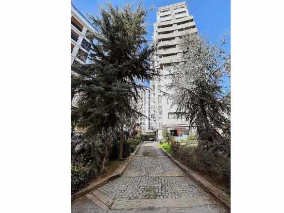 istanbul Kadıköy Suadiyede Deniz Manzaralı Önü Kapanmaz 120 M² 3 Oda 1 Salon 3+1 Satılık Daire Suadiye Mah