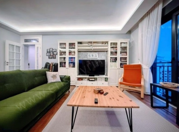 Suadiye Mah. Kadıköy Satılık Daire |  3+1 Oda | 135M2 24.950.000Tl  Krediye Uygun  | 5. Kat | Merkezi Isınma(Pay Ölçer) | 2 Banyo Resim-5