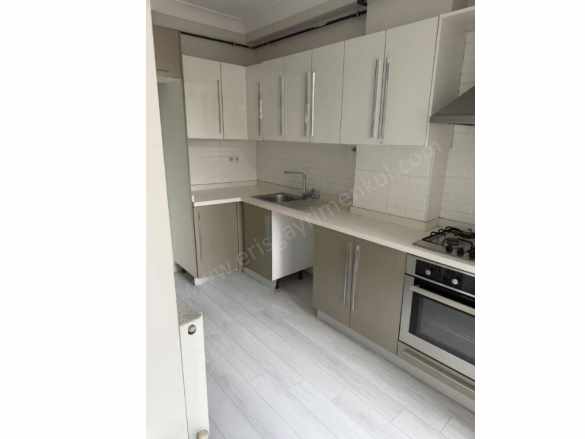 istanbul Kadıköy Bostancı Da Mükemmel Konumda Ulaşımlara Yürüme Mesafesinde 2+1 Satılık Daire Mah