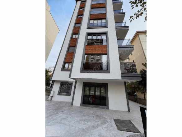istanbul Kadıköy Bostancı Mah Minibüse 2 Binada Sıfır Marmaraya Yakın 94M2 Net 3+1 Satılık Daire