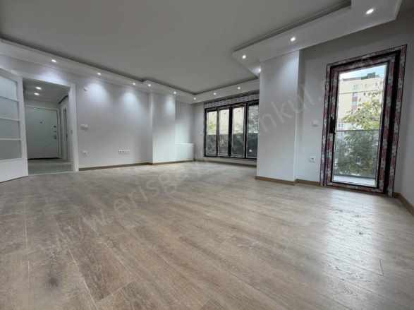 istanbul Kadıköy Bostancı Mah Minibüse 2 Binada Sıfır Marmaraya Yakın 94M2 Net 3+1 Satılık Daire