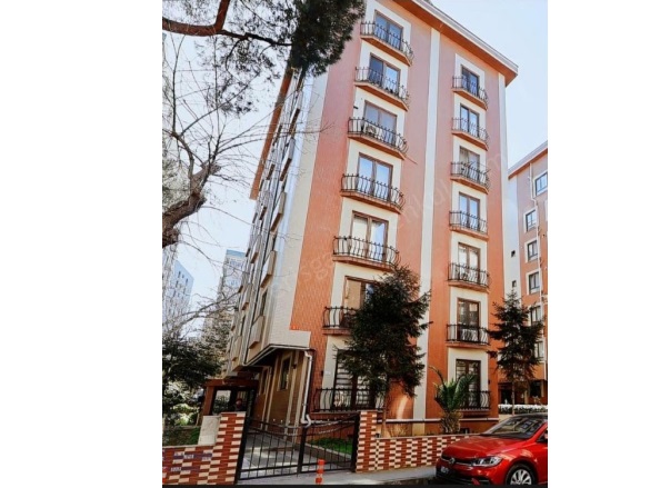 19 Mayıs Mah. Kadıköy Satılık Daire |  3+1 Oda | 115M2 12.950.000Tl  Krediye Uygun  | 3. Kat | Doğalgaz(Kombi) | 1 Banyo Resim-1