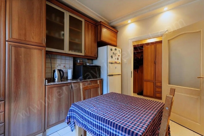 19 Mayıs Mah. Kadıköy Satılık Daire |  3+1 Oda | 115M2 12.950.000Tl  Krediye Uygun  | 3. Kat | Doğalgaz(Kombi) | 1 Banyo Resim-4