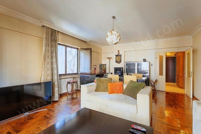 19 Mayıs Mah. Kadıköy Satılık Daire |  3+1 Oda | 115M2 12.950.000Tl  Krediye Uygun  | 3. Kat | Doğalgaz(Kombi) | 1 Banyo Resim-5