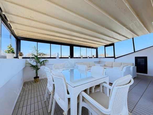 2017 Yapımı Binada Çift Balkonlu Teraslı E Banyolu 215M2 4+2 Fırsat Satılık Daire Kadıköy Kozyatağı Mah