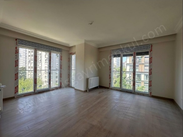 Erenköy Mah. Kadıköy Satılık Daire |  2+1 Oda | 100M2 18.250.000Tl  Krediye Uygun  | 11. Kat | Doğalgaz(Kombi) | 1 Banyo Resim-2