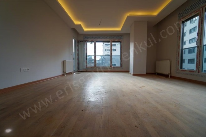 Kozyatağı Mah. Kadıköy Satılık Daire |  3+1 Oda | 130M2 23.750.000Tl  Krediye Uygun  | 5. Kat | Merkezi Isınma(Pay Ölçer) | 2 Banyo Resim-3
