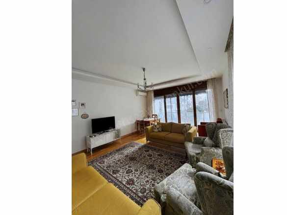 istanbul Kadıköy Kozyatağında 3+1 Ebeveyn Banyolu Satılık Daire Kozyatağı Mah