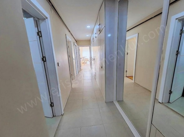 Erenköy Mah. Kadıköy Satılık Daire |  3+1 Oda | 135M2 22.000.000Tl  Krediye Uygun  | 9. Kat | Merkezi Isınma(Pay Ölçer) | 2 Banyo Resim-5