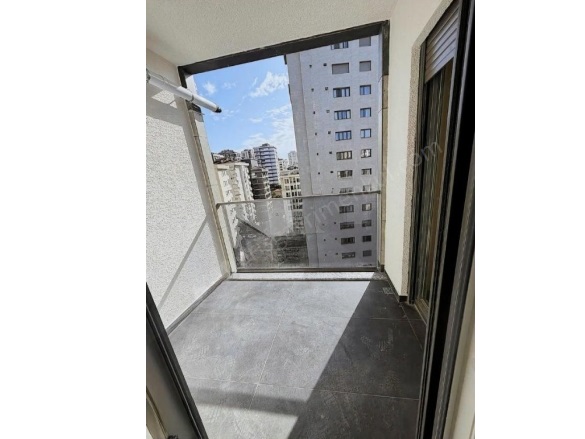 Erenköy Mah. Kadıköy Satılık Daire |  3+1 Oda | 105M2 23.500.000Tl  Krediye Uygun  | 8. Kat | Merkezi Isınma(Pay Ölçer) | 1 Banyo Resim-5