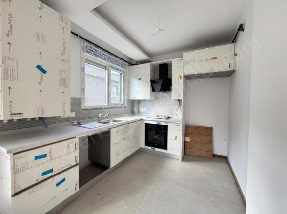 Erenköy Mah. Kadıköy Kiralık Daire |  3+1 Oda | 105M2 Aylık 90.000Tl | 7. Kat | Doğalgaz(Kombi) | 2 Banyo | 3 Yatak Odası Resim-4