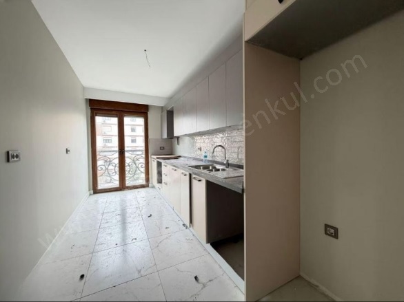 19 Mayıs Mah. Kadıköy Satılık Daire |  3+1 Oda | 110M2 19.250.000Tl  Krediye Uygun  | 8. Kat | Yerden Isıtma | 1 Banyo | 3 Yatak Odası Resim-4